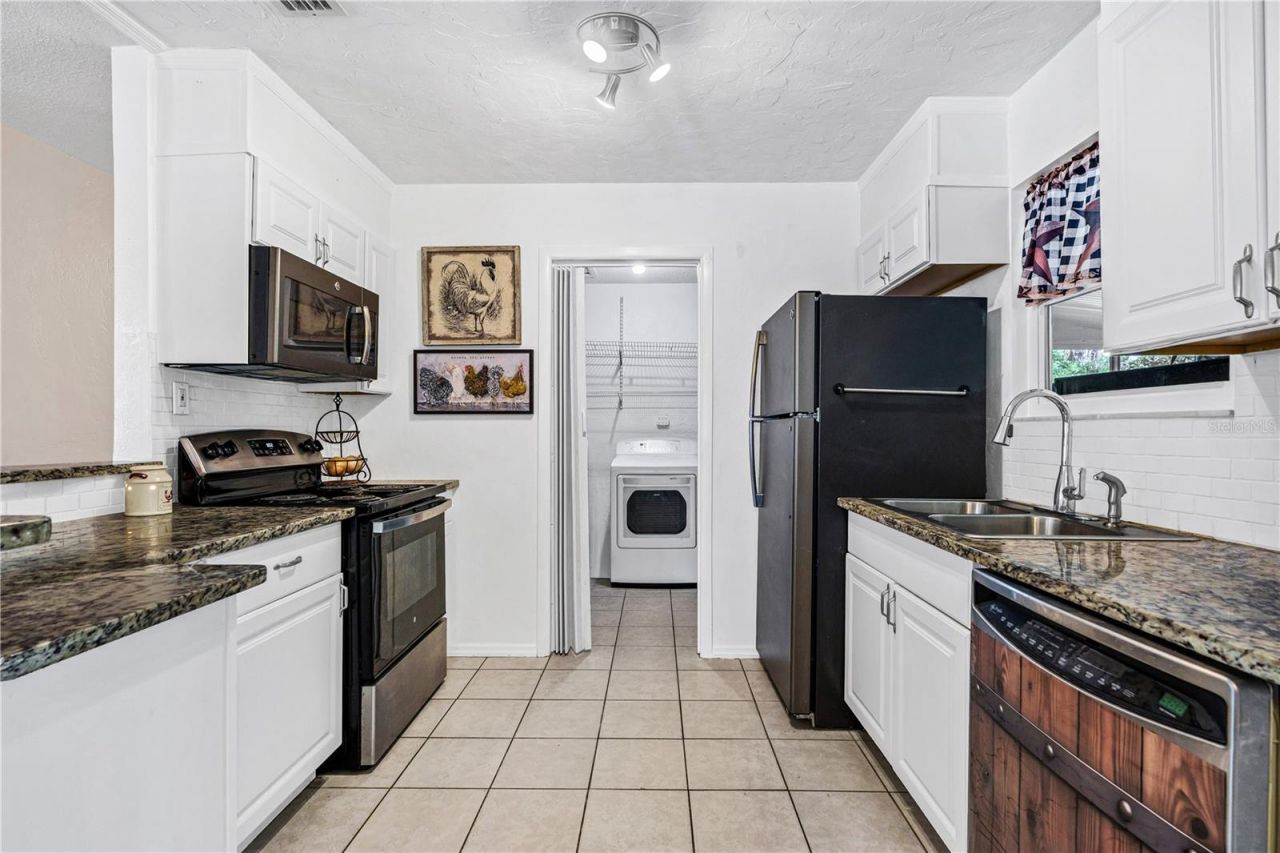 3309 Woodland Drive, Edgewater, FL 32141 Photo