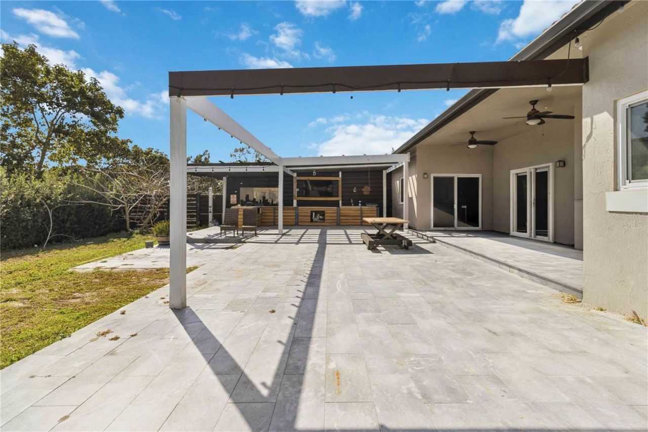 21717 SW 129th Avenue , Miami, FL 33170 Photo