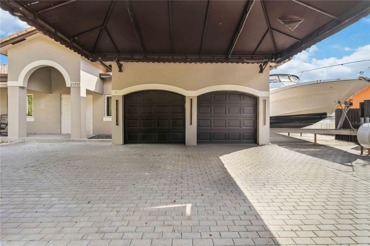 21717 SW 129th Avenue , Miami, FL 33170 Photo