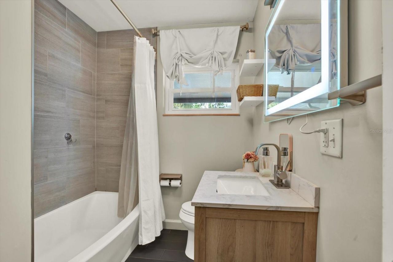 104 Glen Ridge Avenue, Temple Terrace, FL 33617 Photo