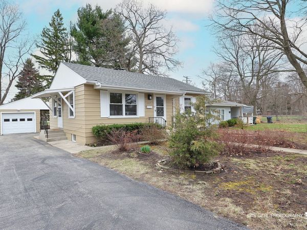 2207 Emmaus Avenue , Zion, IL 60099