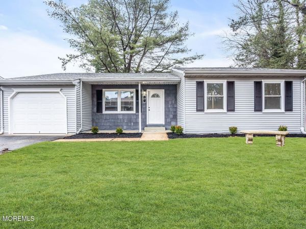 29 Keene Street, Unit 70, Whiting, NJ 08759