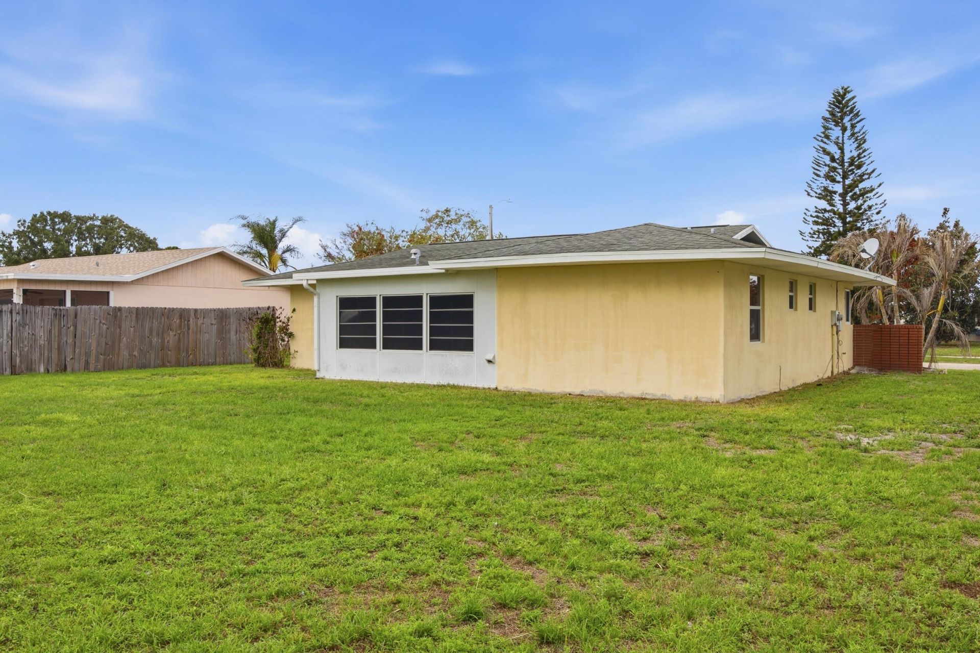 226 SW Reynolds Avenue, Port Saint Lucie, FL 34983 Photo