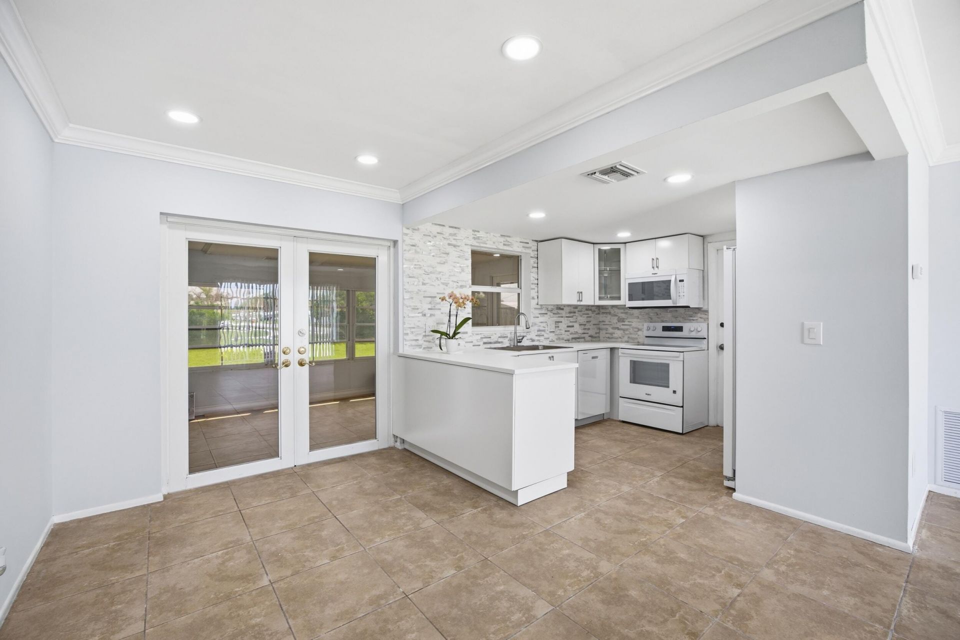 226 SW Reynolds Avenue, Port Saint Lucie, FL 34983 Photo