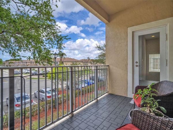 9075 Preston Pl, Unit 9075, Tamarac, FL 33321