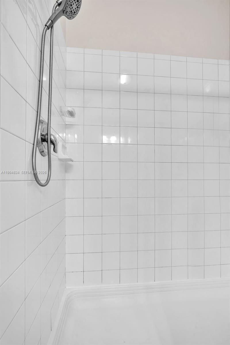 9075 Preston Pl, Unit 9075, Tamarac, FL 33321 Photo