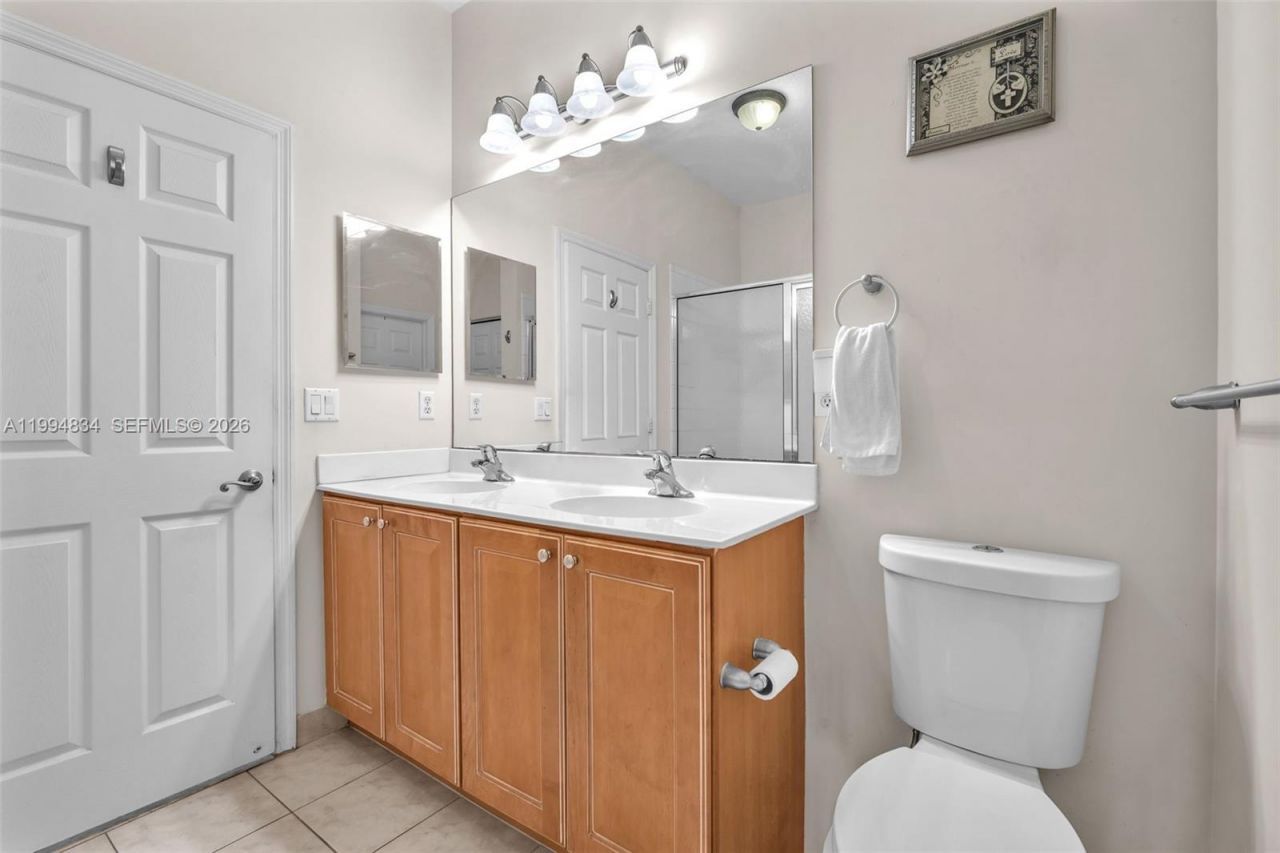 9075 Preston Pl, Unit 9075, Tamarac, FL 33321 Photo