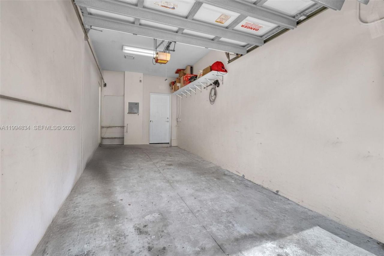 9075 Preston Pl, Unit 9075, Tamarac, FL 33321 Photo