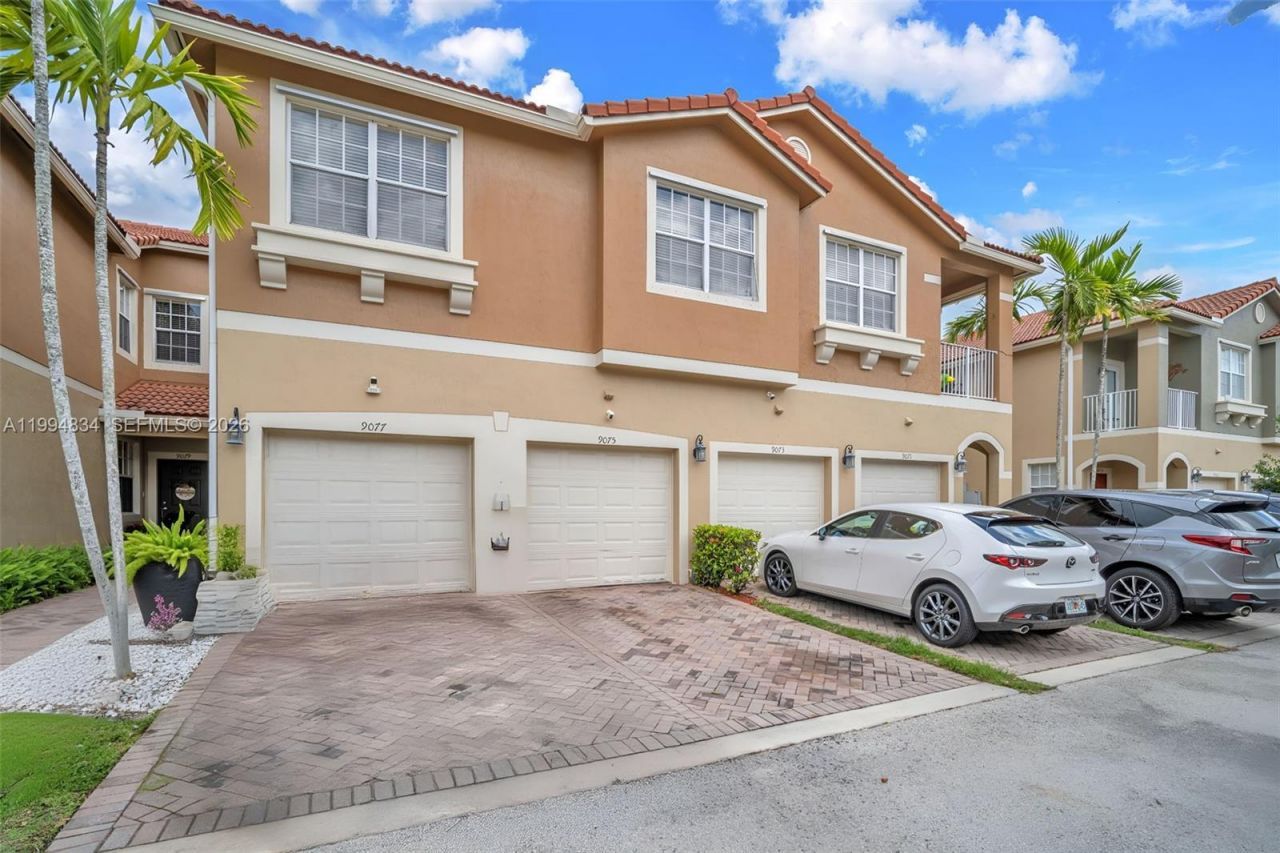 9075 Preston Pl, Unit 9075, Tamarac, FL 33321 Photo