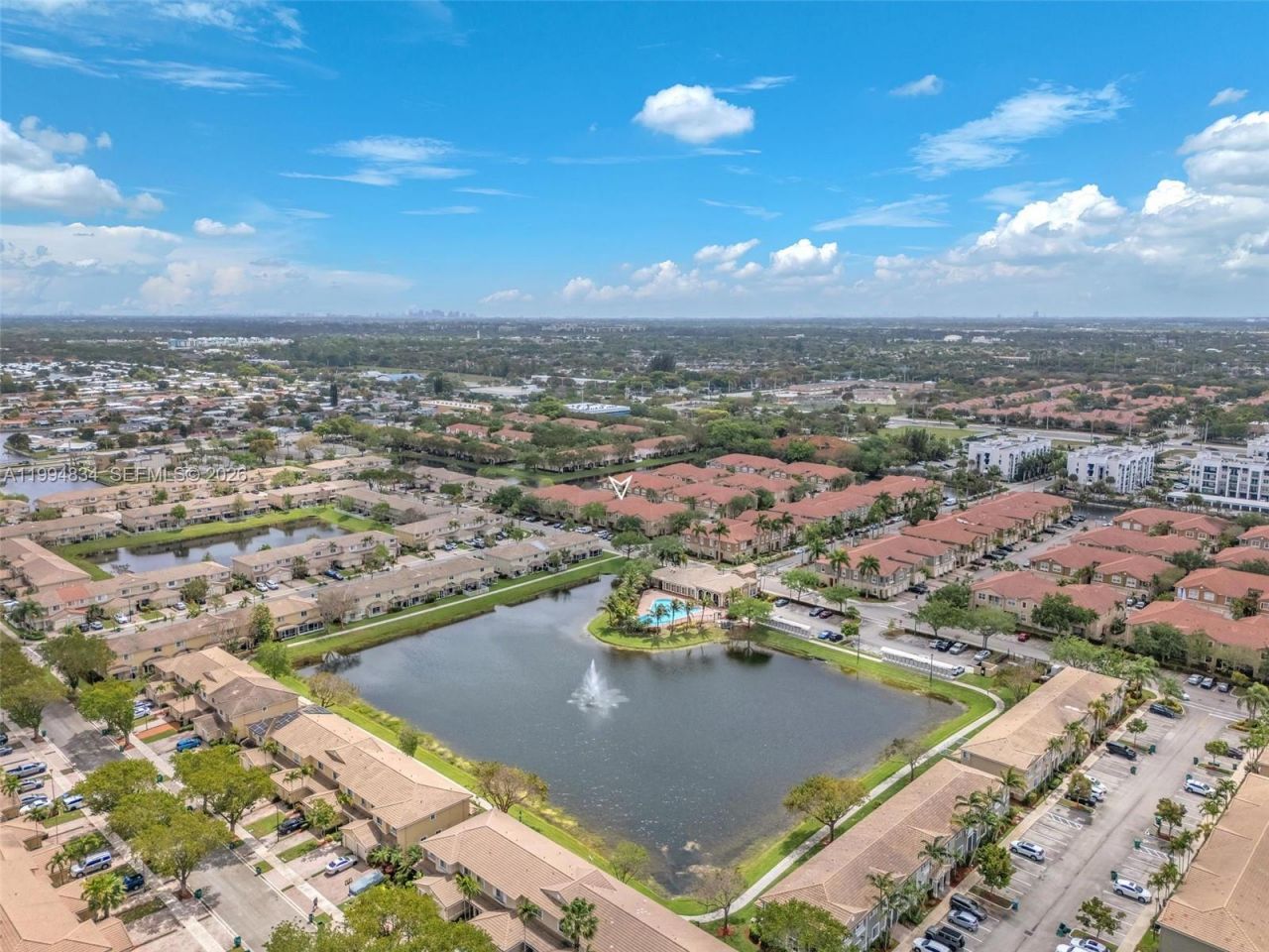 9075 Preston Pl, Unit 9075, Tamarac, FL 33321 Photo