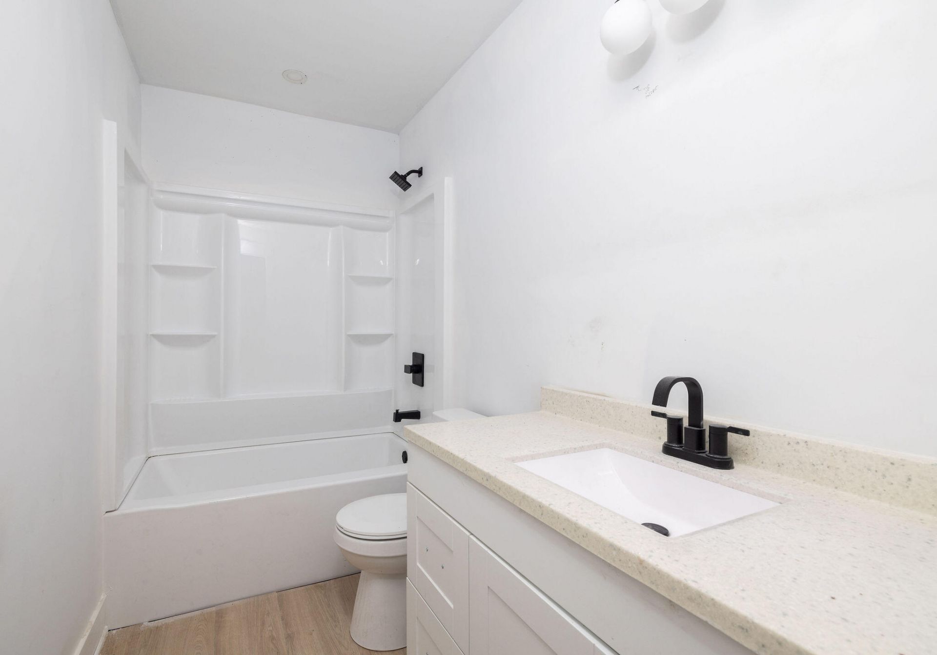 2224 Suffolk Street Photo 19