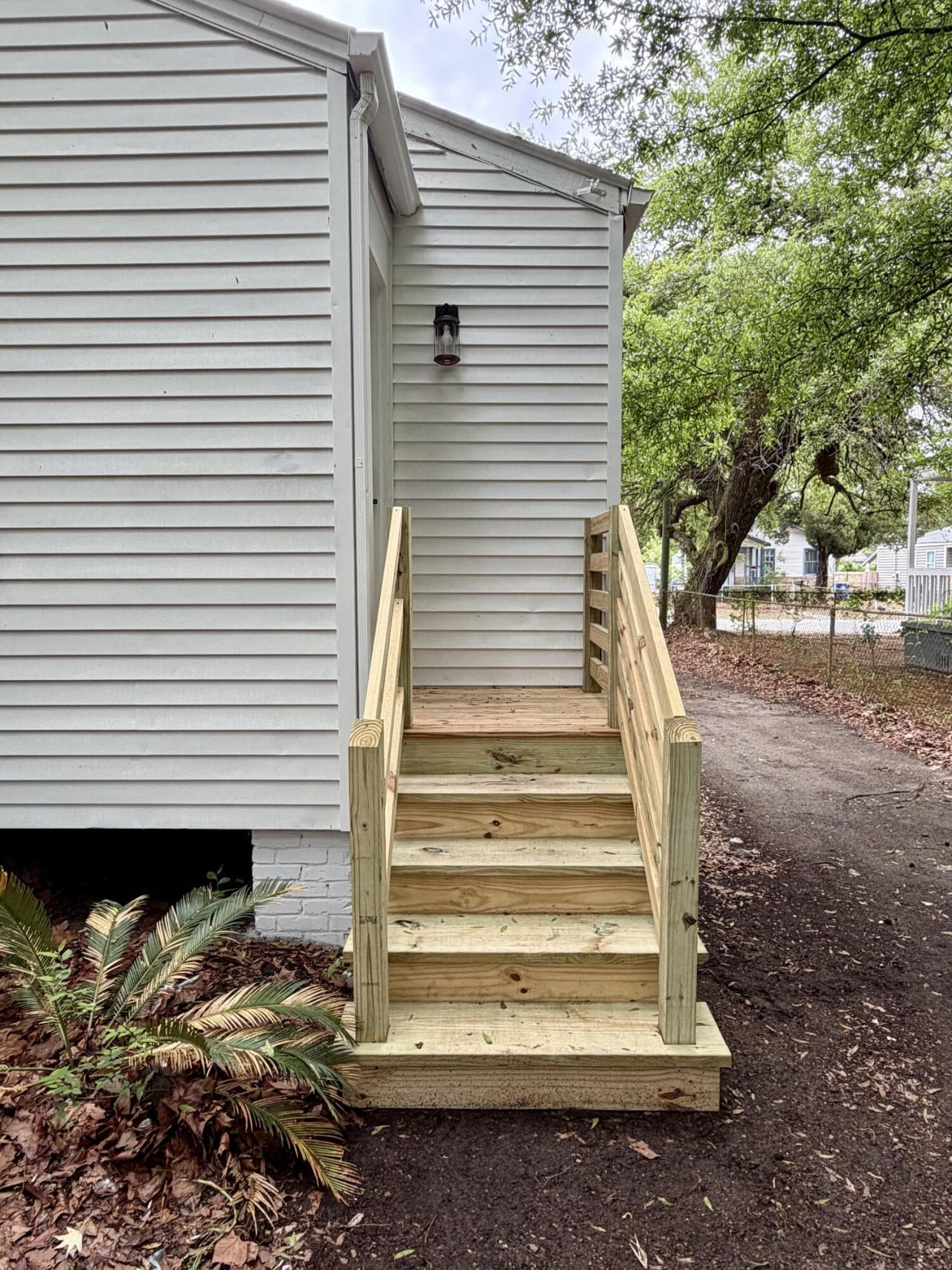 2224 Suffolk Street Photo 28