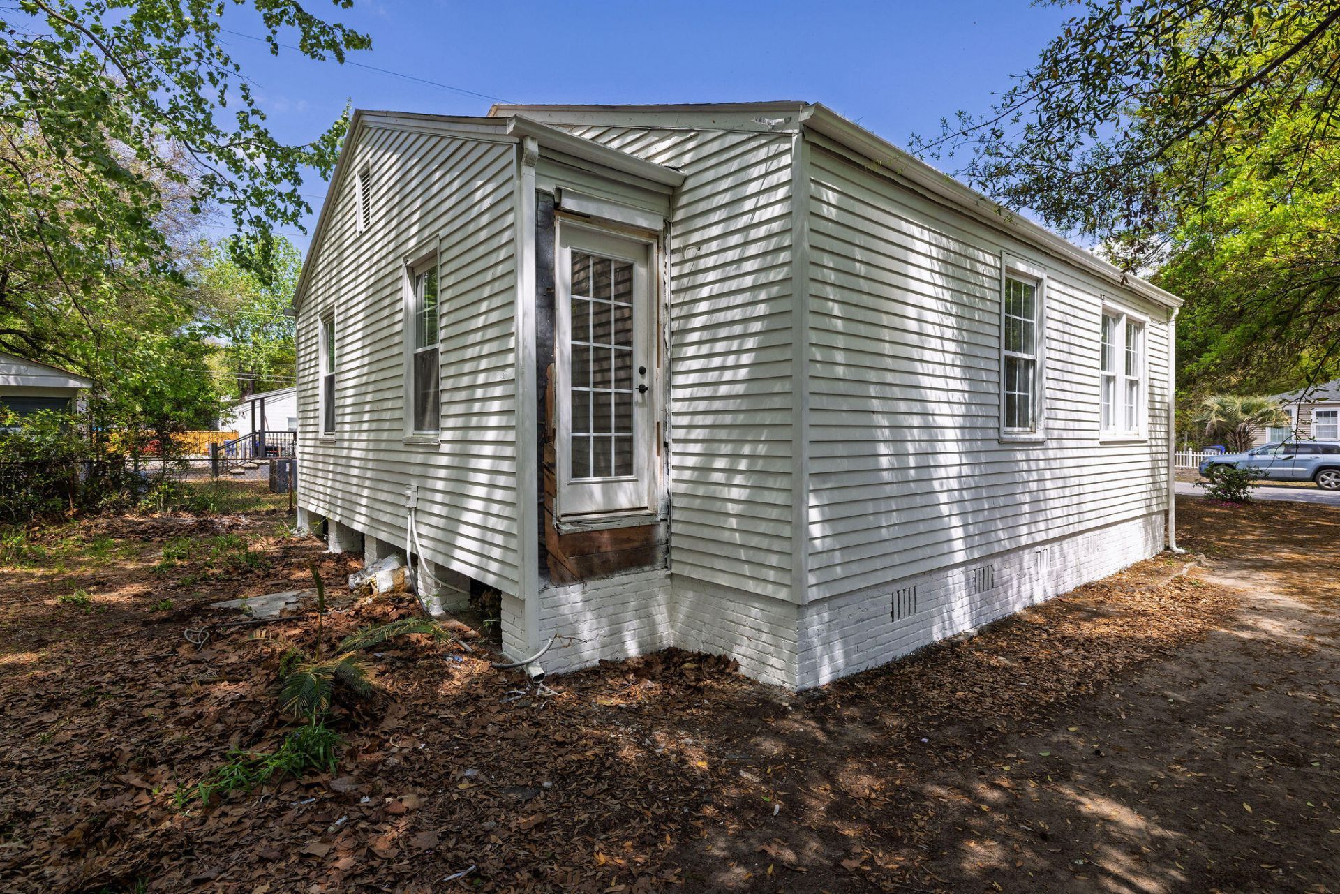 2224 Suffolk Street Photo 29