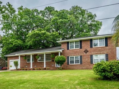 1119 Smithfield Place, Hanahan, SC 29410