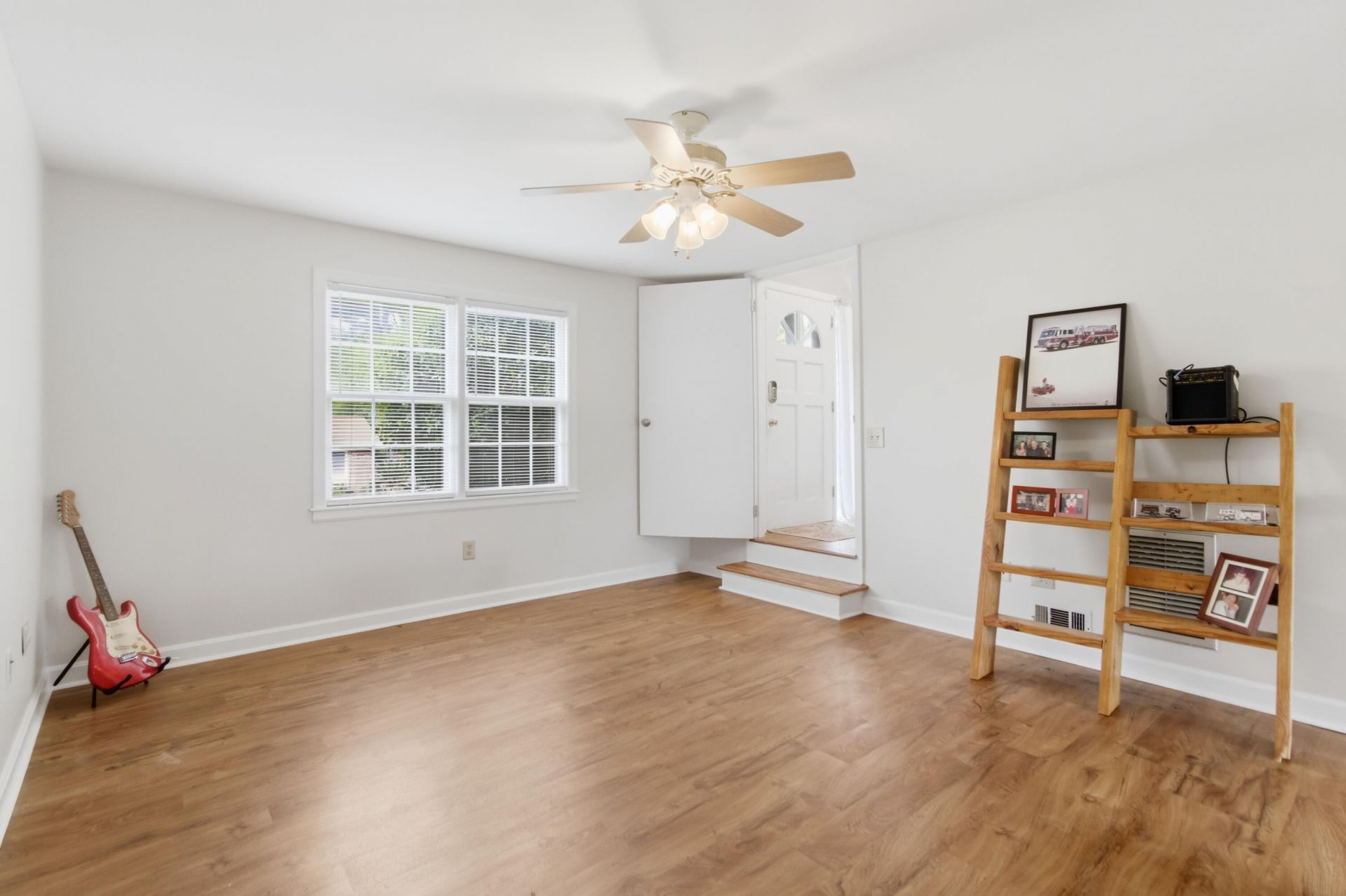 1119 Smithfield Place Photo 18