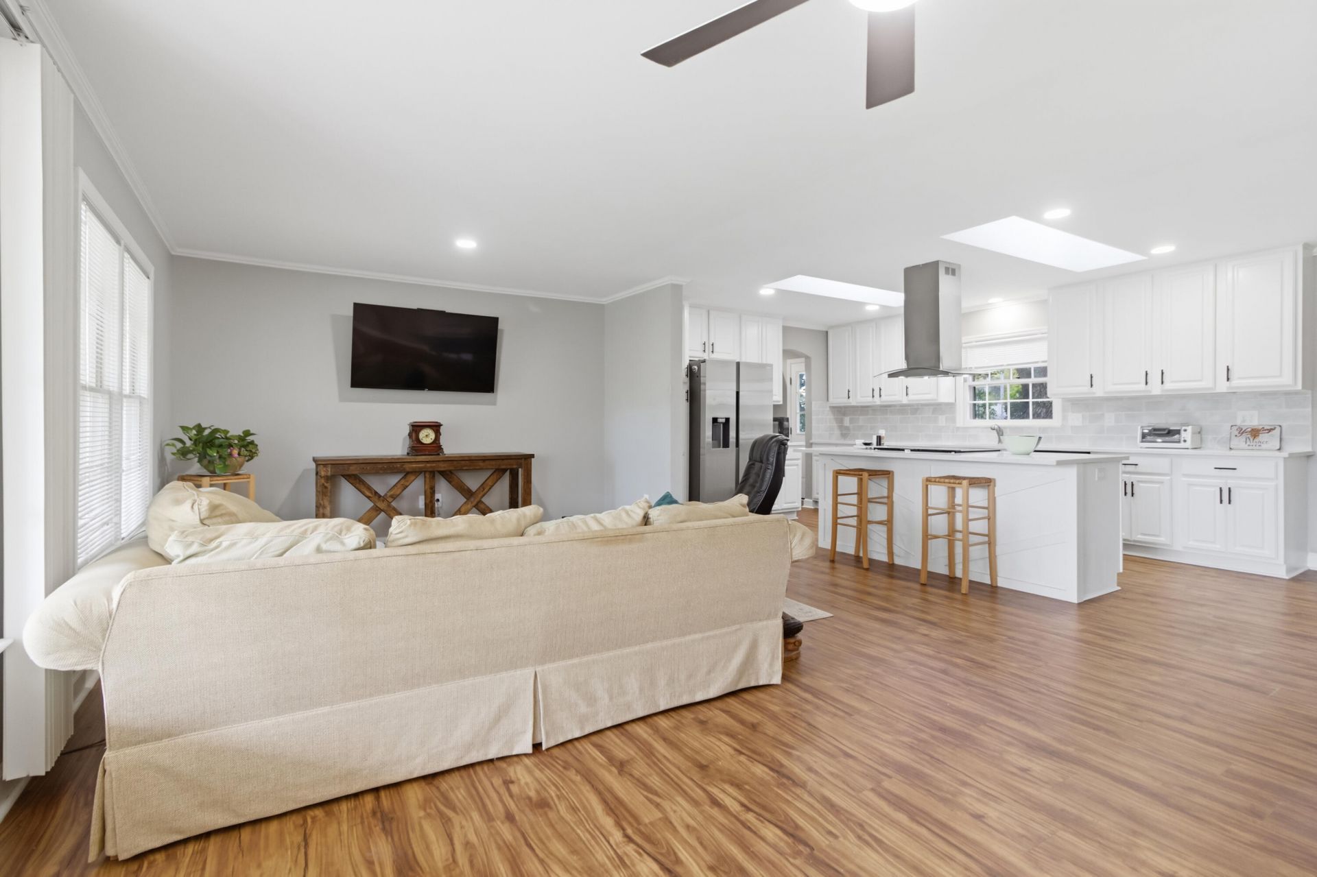 1119 Smithfield Place Photo 9