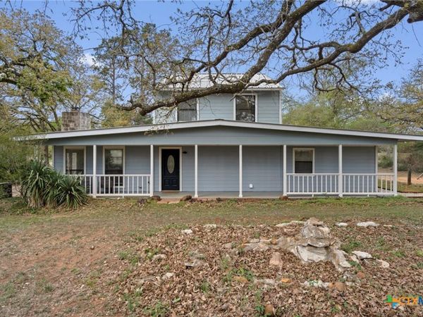 836 Cottletown Road , Smithville, TX 78957