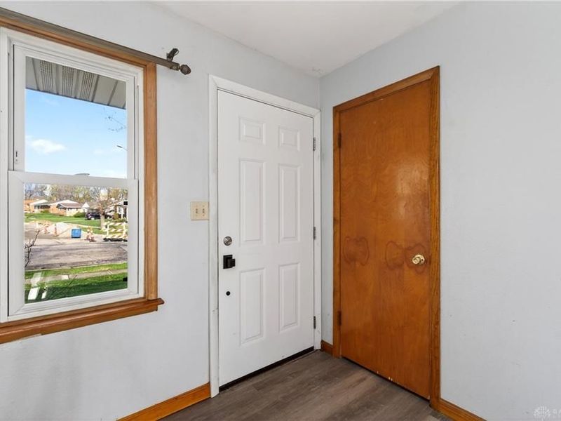 78 N Tippecanoe Drive, Tipp City, OH 45371 Photo 4