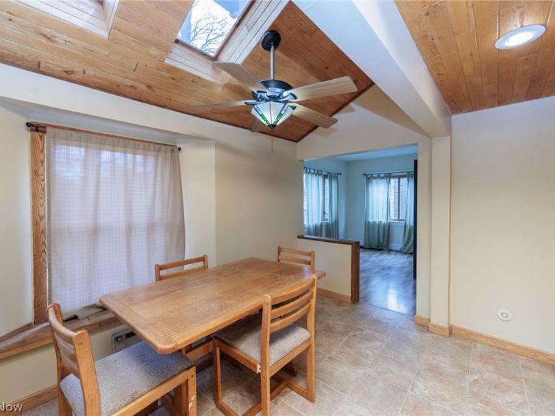 1550 Rydalmount Road, Cleveland Heights, OH 44118 Photo 10