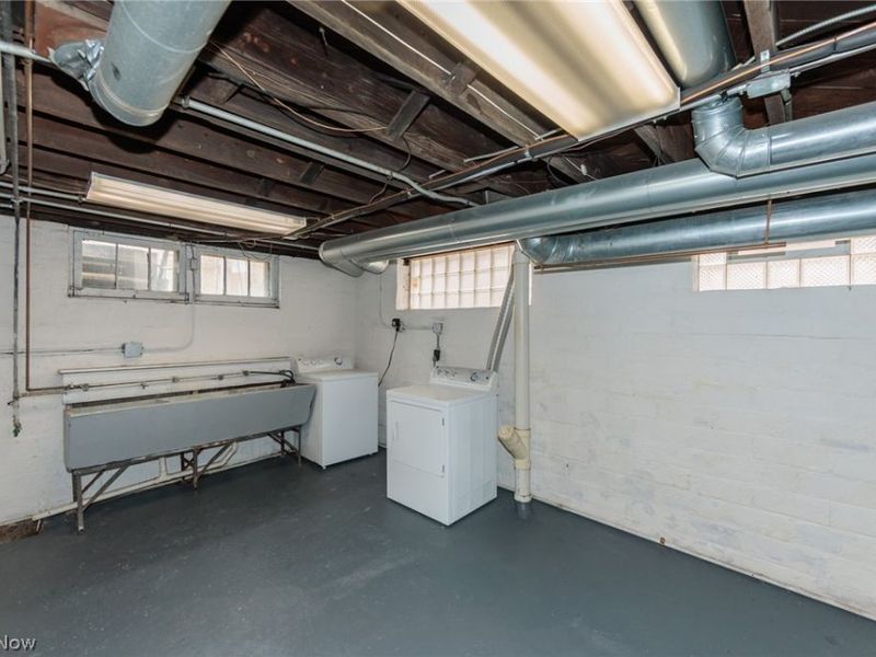 1550 Rydalmount Road, Cleveland Heights, OH 44118 Photo 31