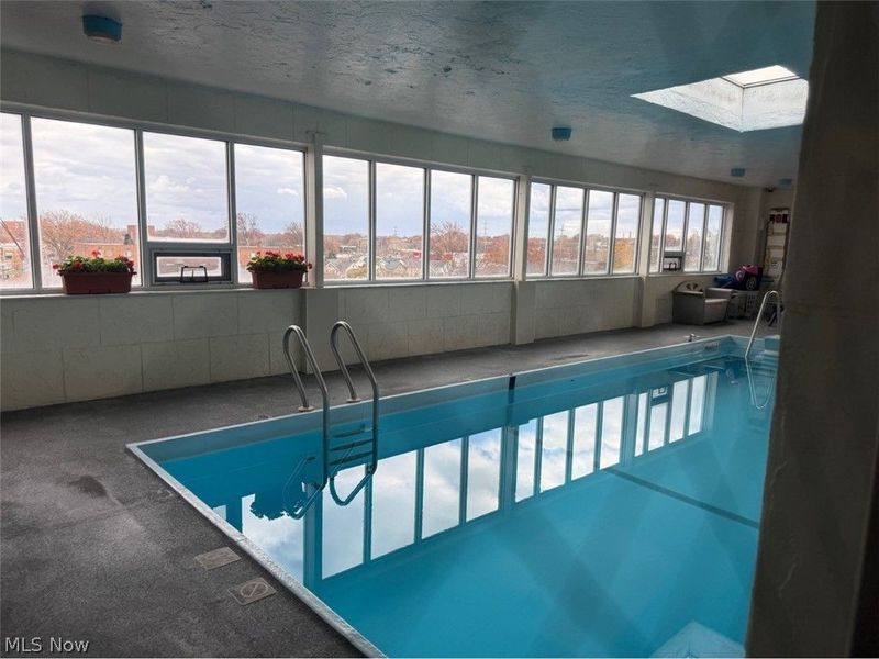 12029 Clifton Boulevard, Unit 301, Lakewood, OH 44107 Photo 2