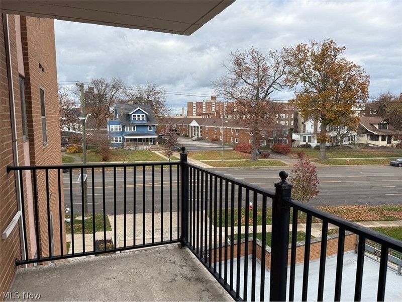 12029 Clifton Boulevard, Unit 301, Lakewood, OH 44107 Photo 6