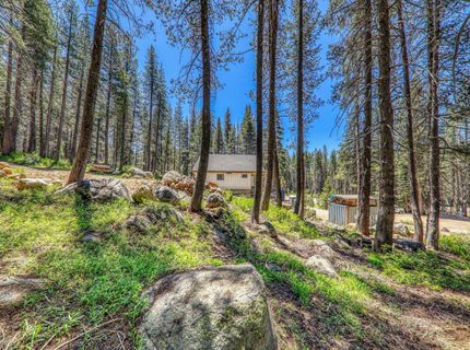10019 Bunny Hill Road, Soda Springs, CA 95728 Photo