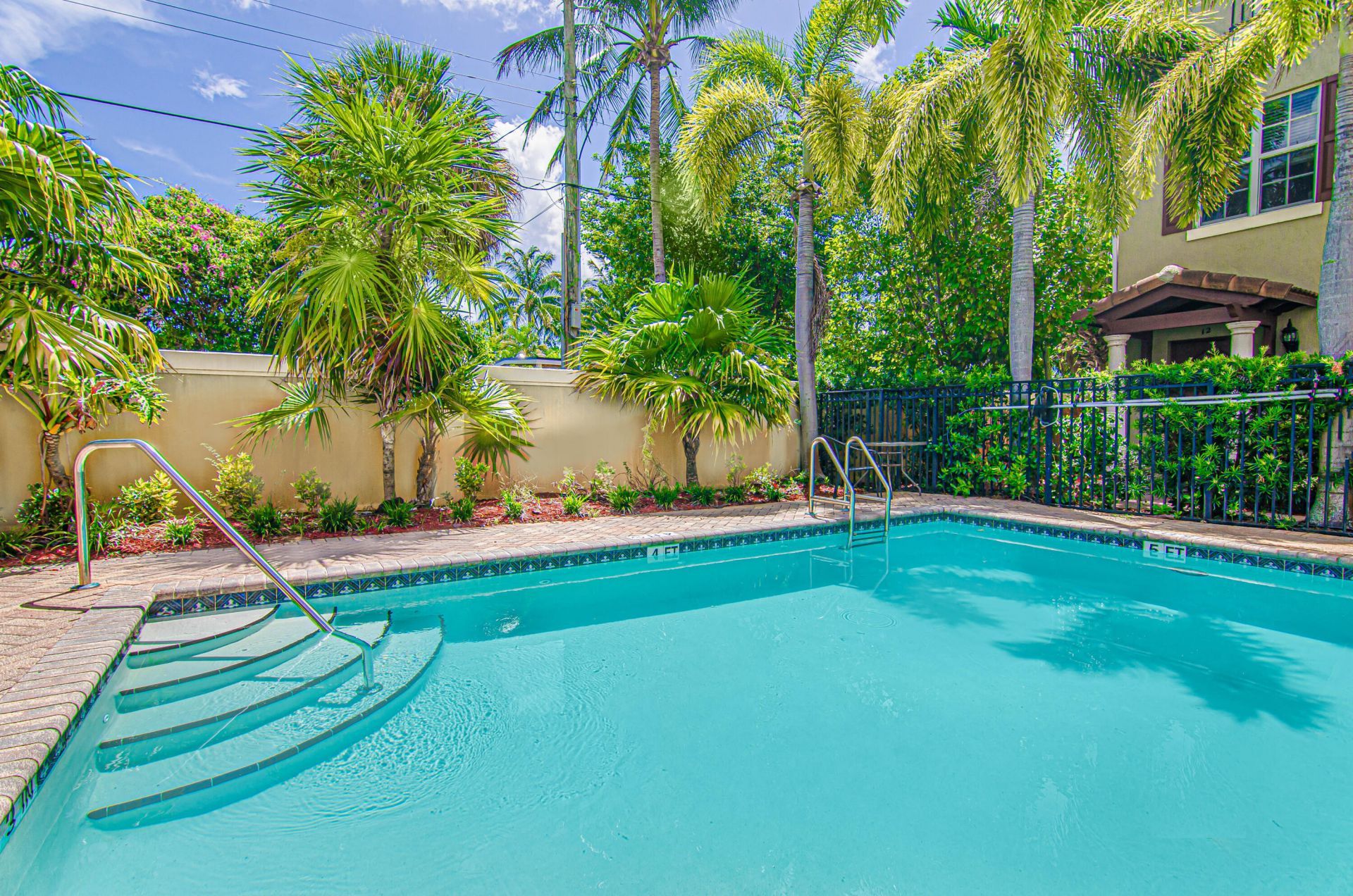 531 S Federal Highway, Unit 17, Lake Worth Beach, FL 33460 Photo