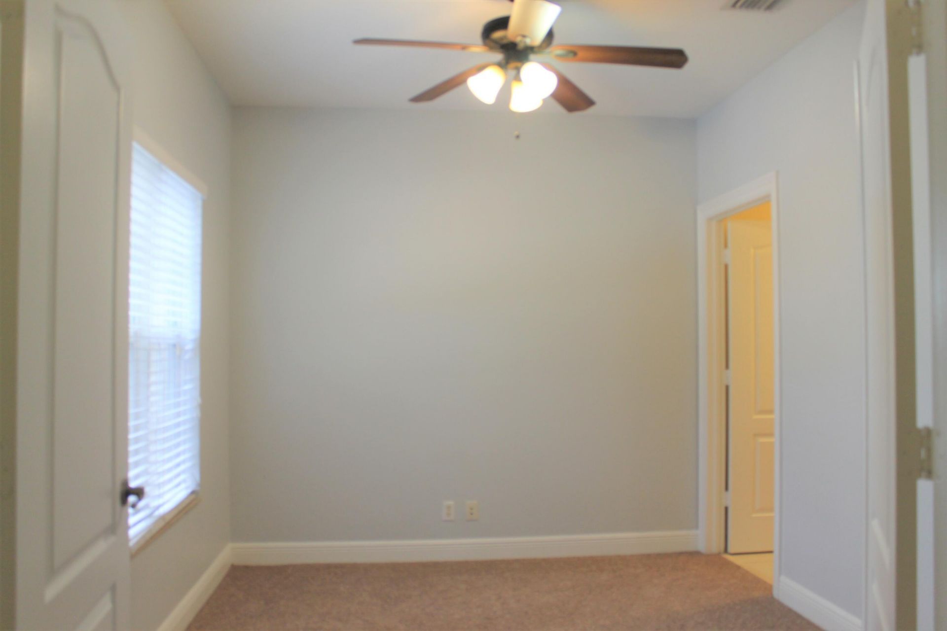 531 S Federal Highway, Unit 17, Lake Worth Beach, FL 33460 Photo