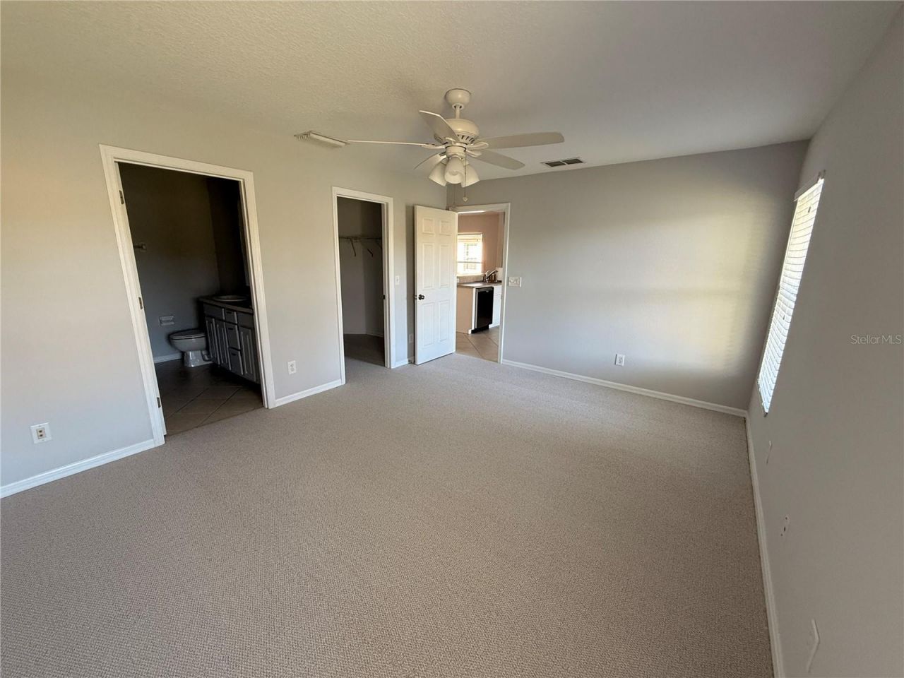 6219 Blue Runner Court , Lakewood Ranch, FL 34202 Photo