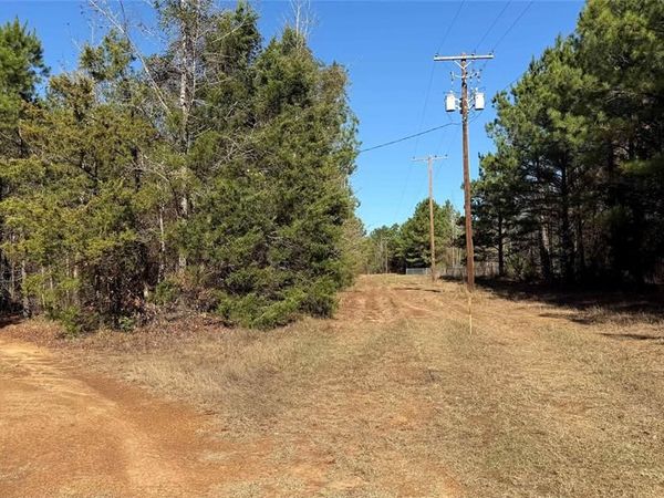 10744 Monterey School Road , Vivian, LA 71082