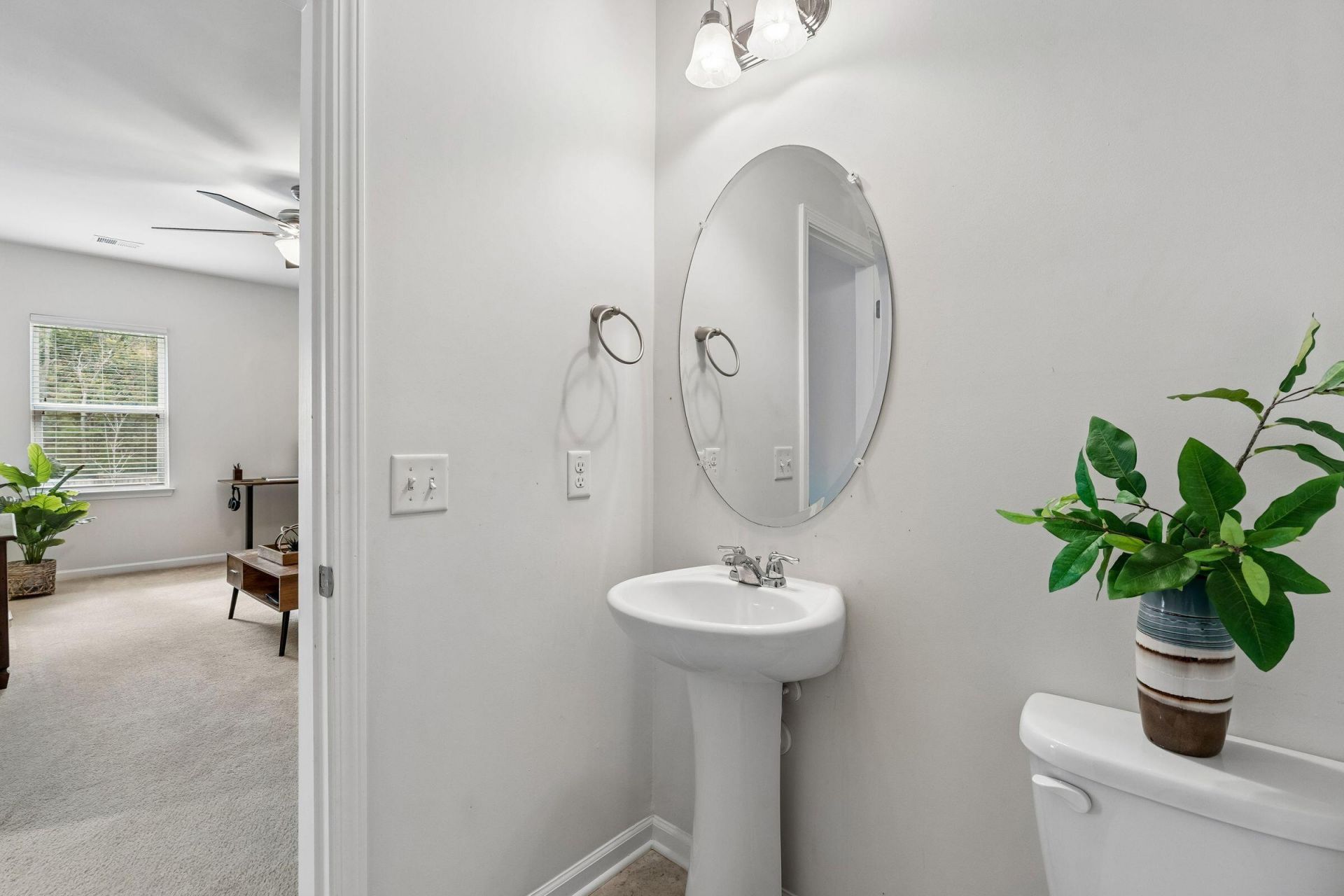 3013 Conservancy Lane Photo 16