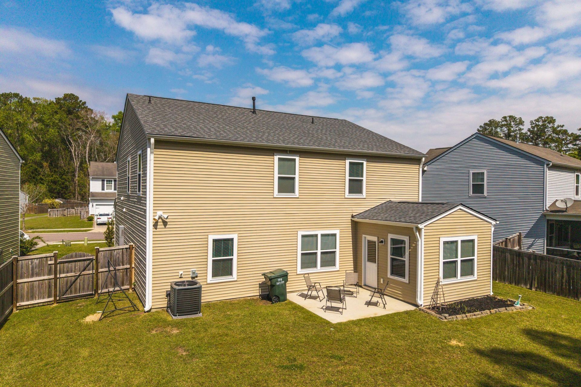 3013 Conservancy Lane Photo 28