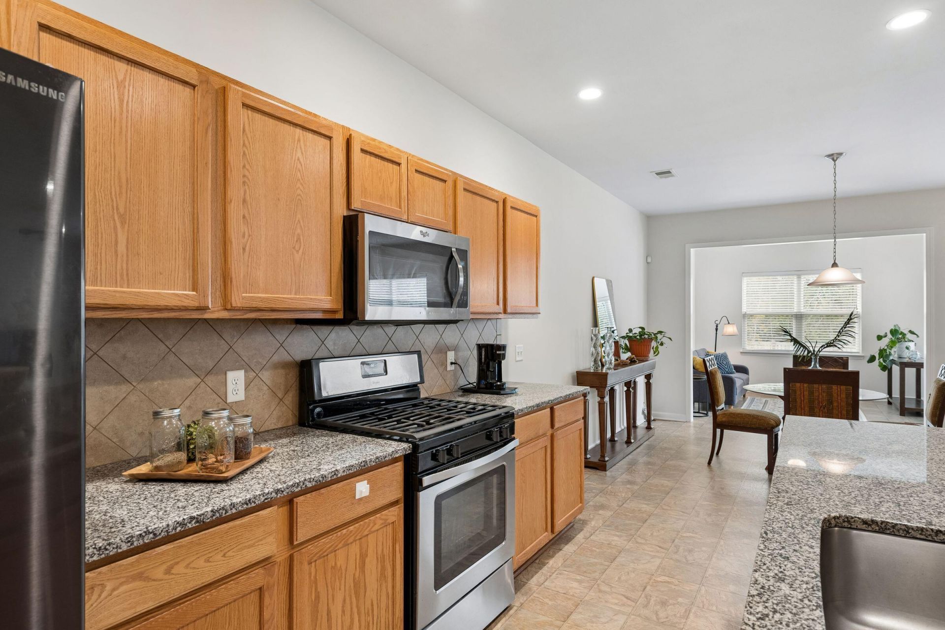 3013 Conservancy Lane Photo 8