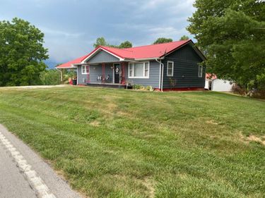 10770 Brown Ridge Road, Morehead, KY 40351