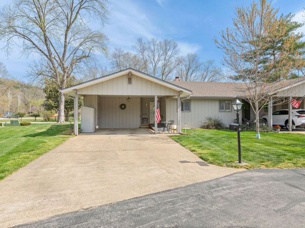 2 Ash Court , Branson, MO 65616