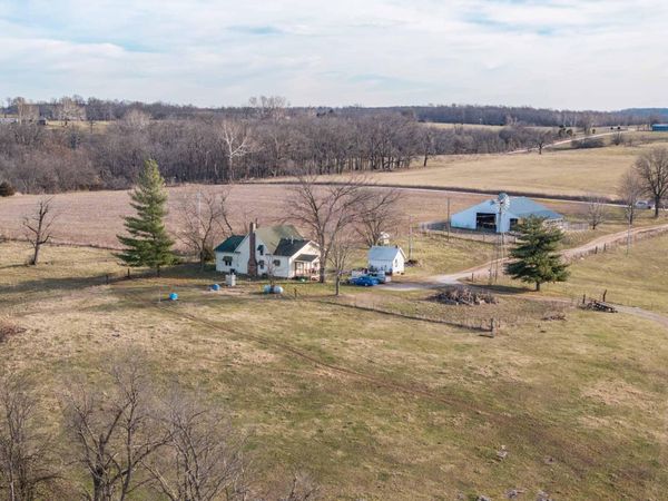 349 S Dade 163, Greenfield, MO 65661