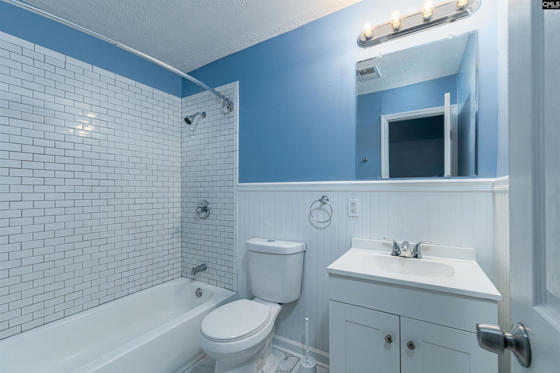 448 Floyd Drive  Photo 15