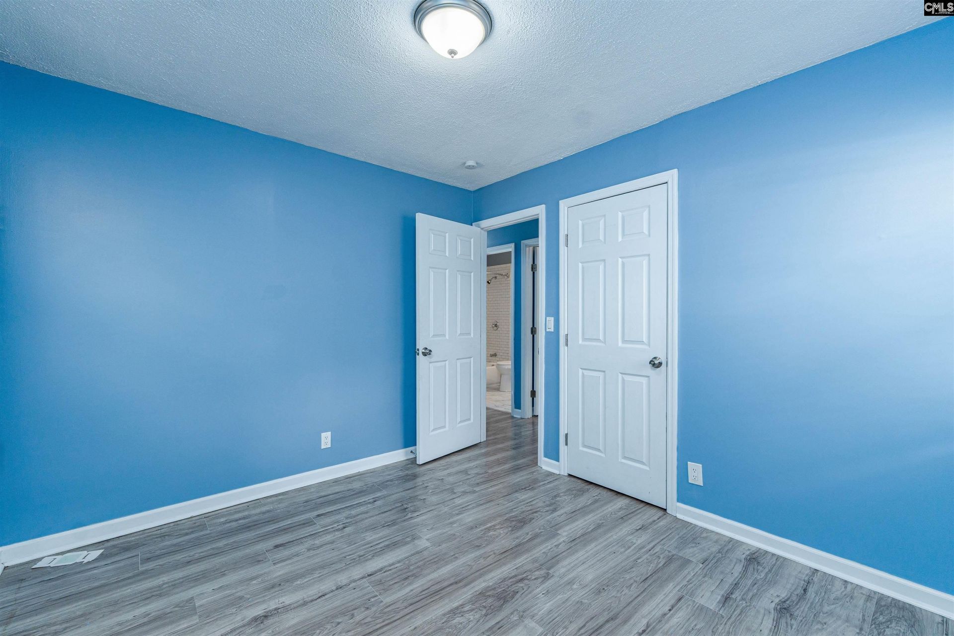 448 Floyd Drive  Photo 17