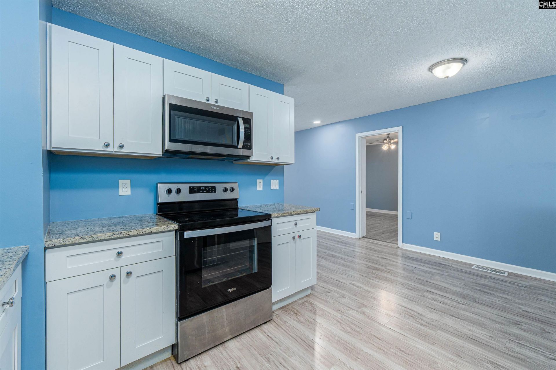 448 Floyd Drive  Photo 8