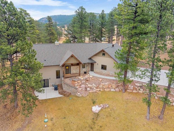 2750 GOLD CREEK PL, Rapid City, SD 57702