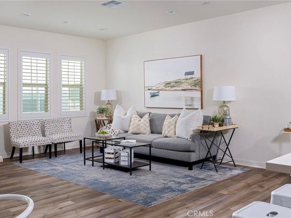 420 Coyote , Lake Forest, CA 92610