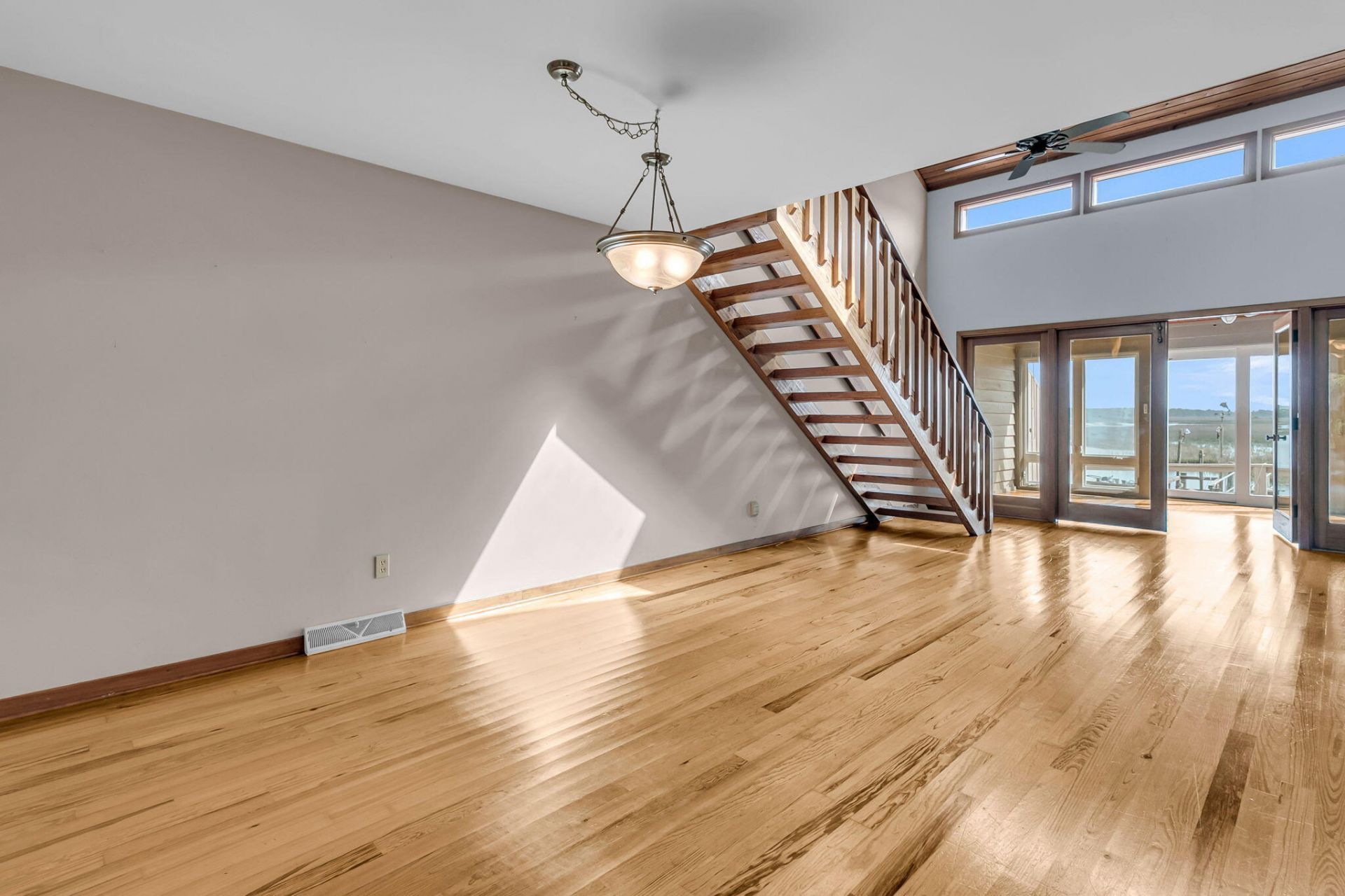 2224 Folly Road Photo 10