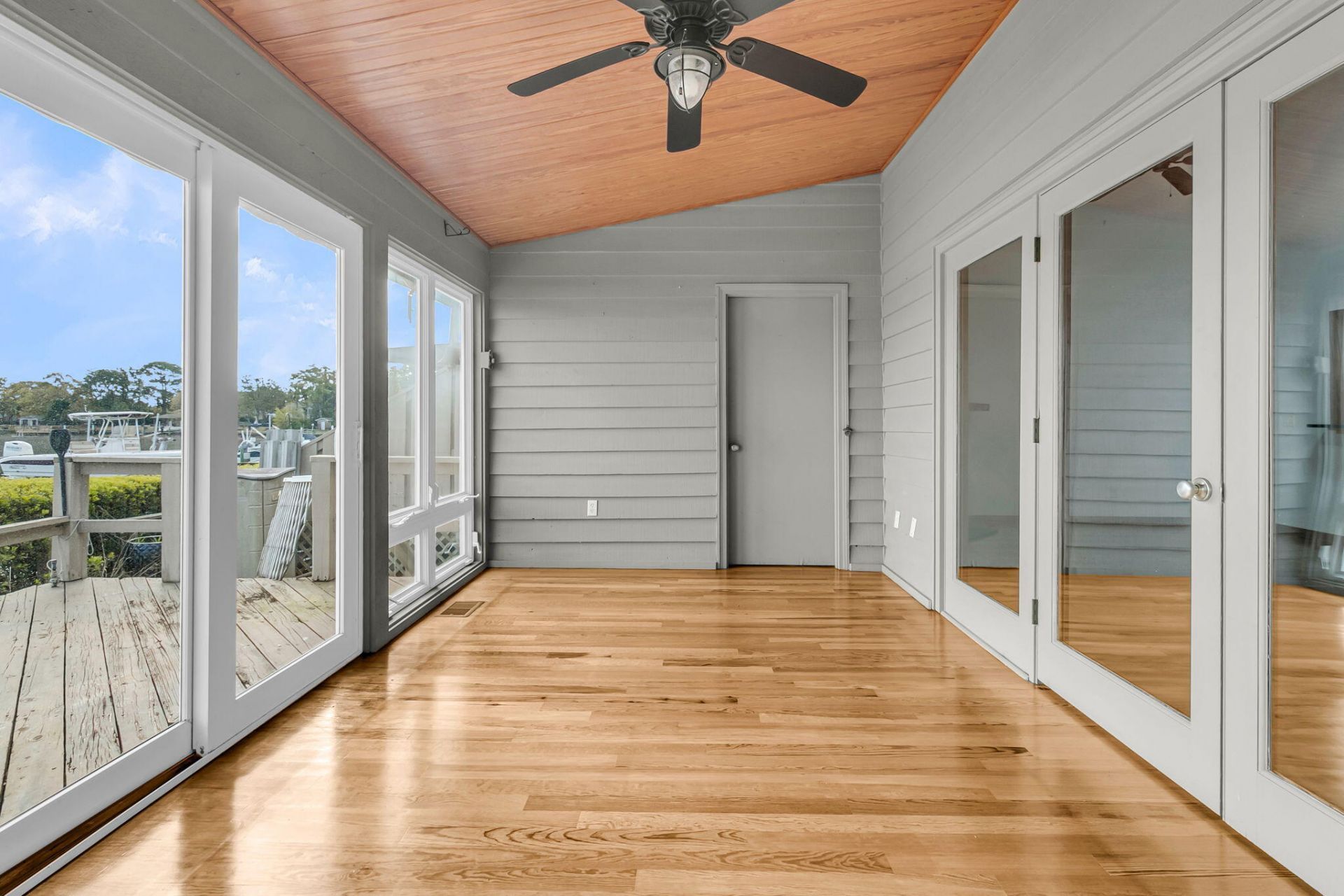 2224 Folly Road Photo 16