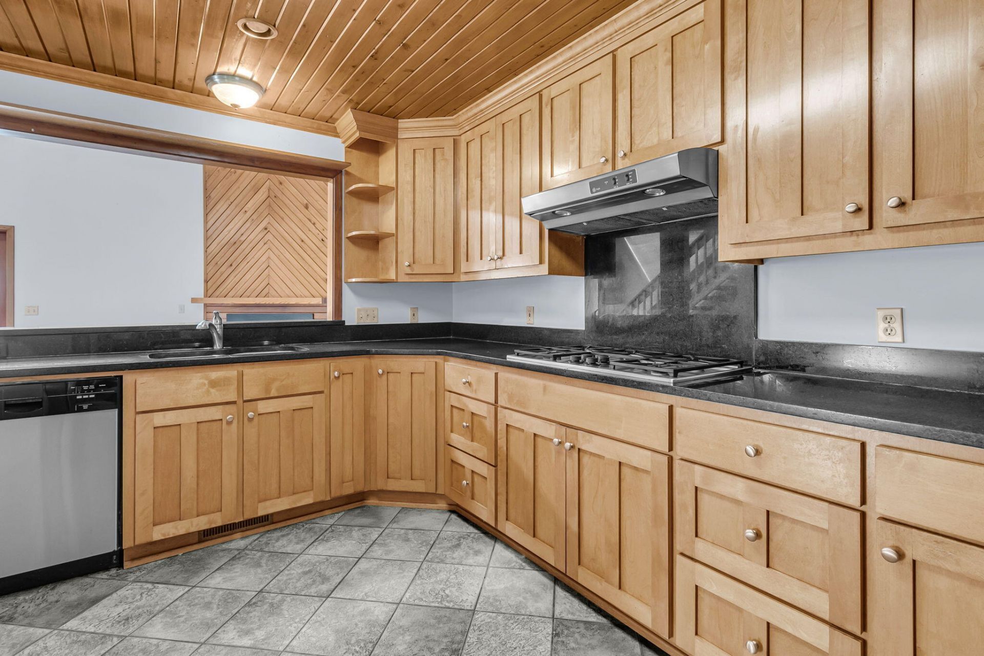 2224 Folly Road Photo 18