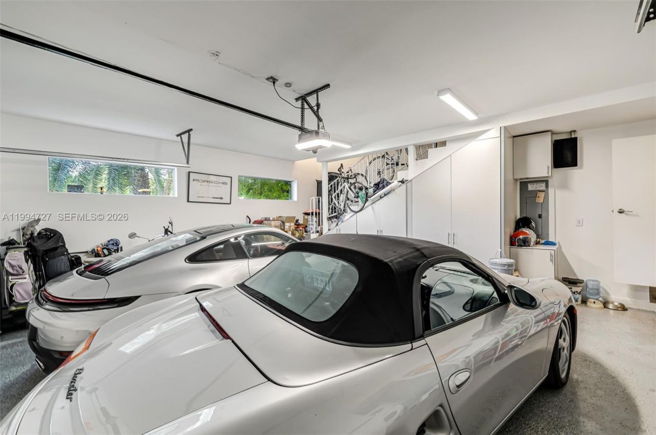 79 W Shore Dr , Miami, FL 33133 Photo