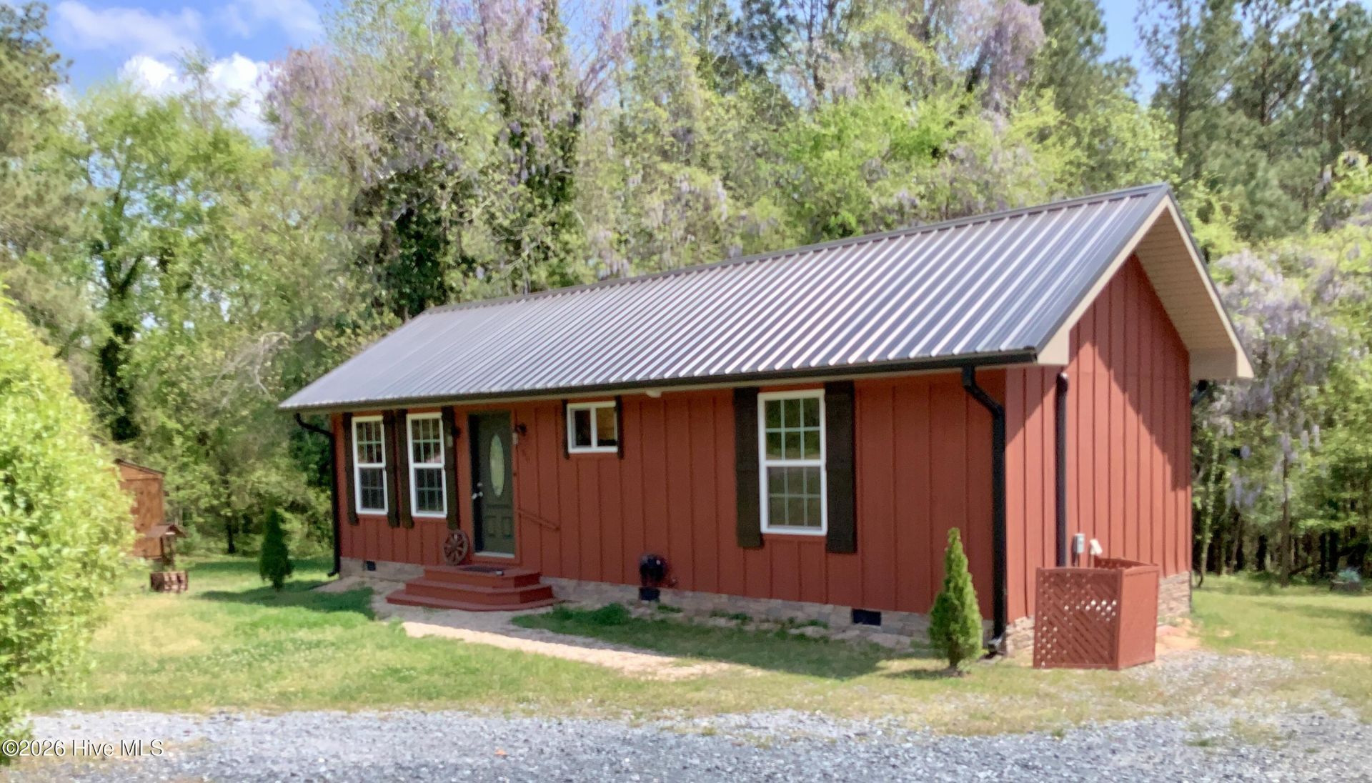 511 Dowd Road, Carthage, NC 28327 Main Photo