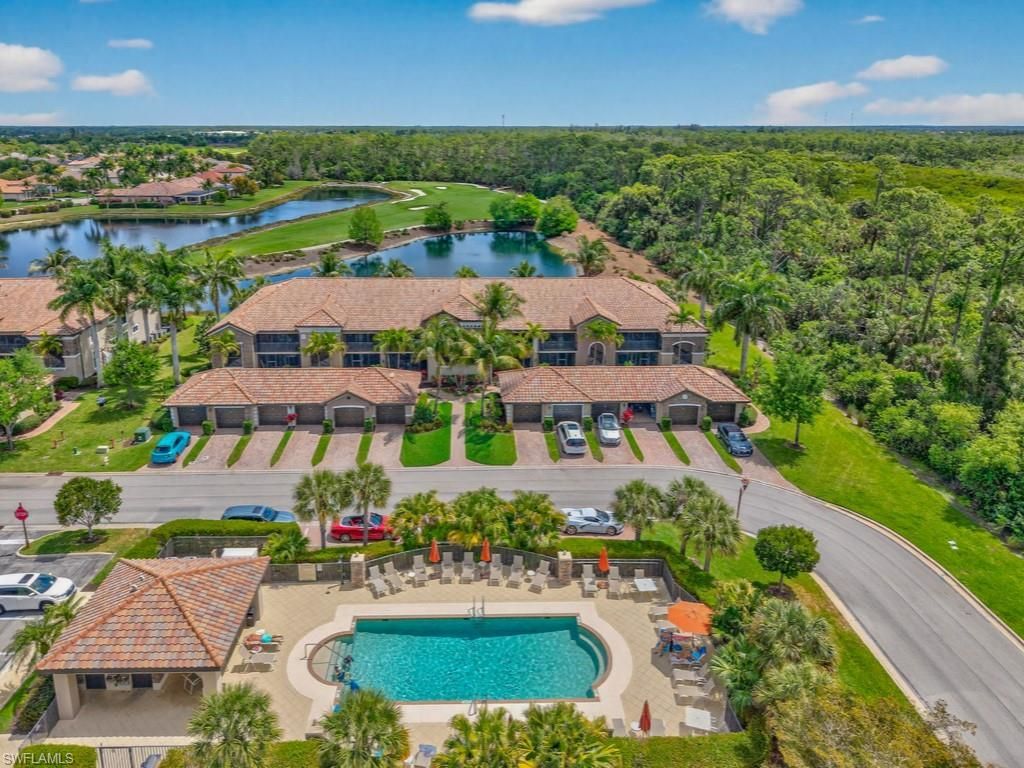 9844 Venezia Cir E, Unit 726, Naples, FL 34113 Photo