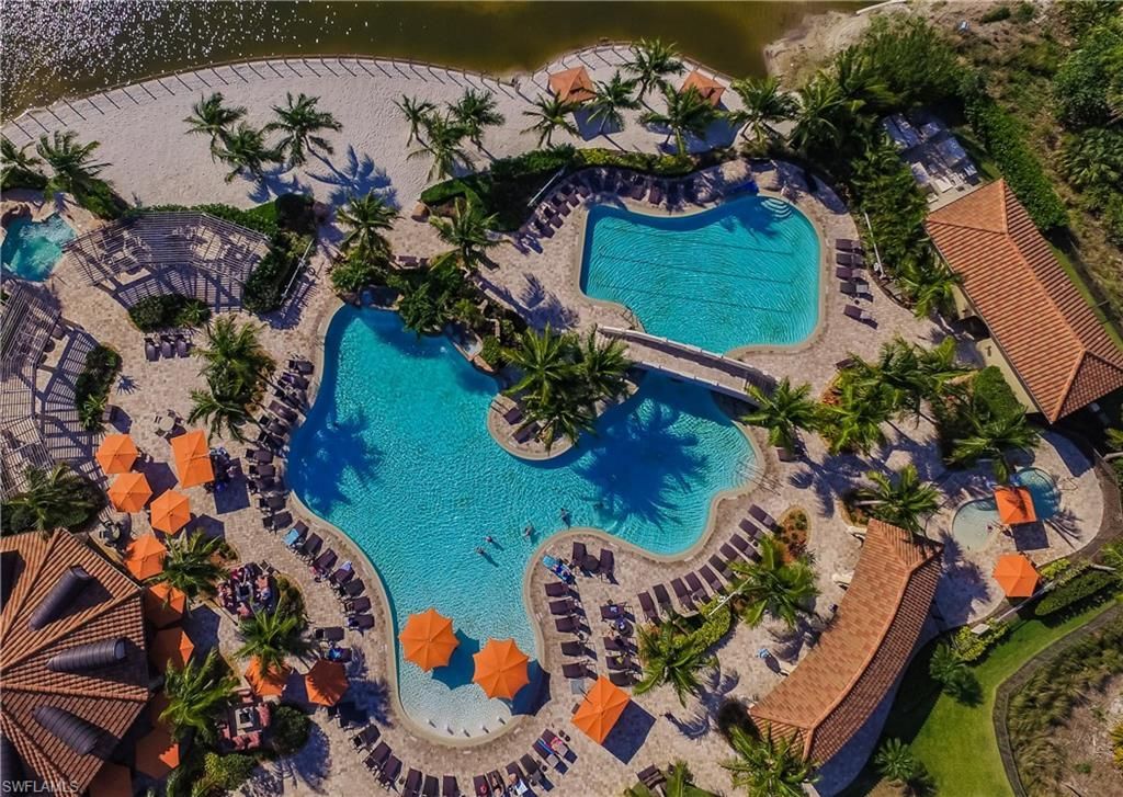 9844 Venezia Cir E, Unit 726, Naples, FL 34113 Photo