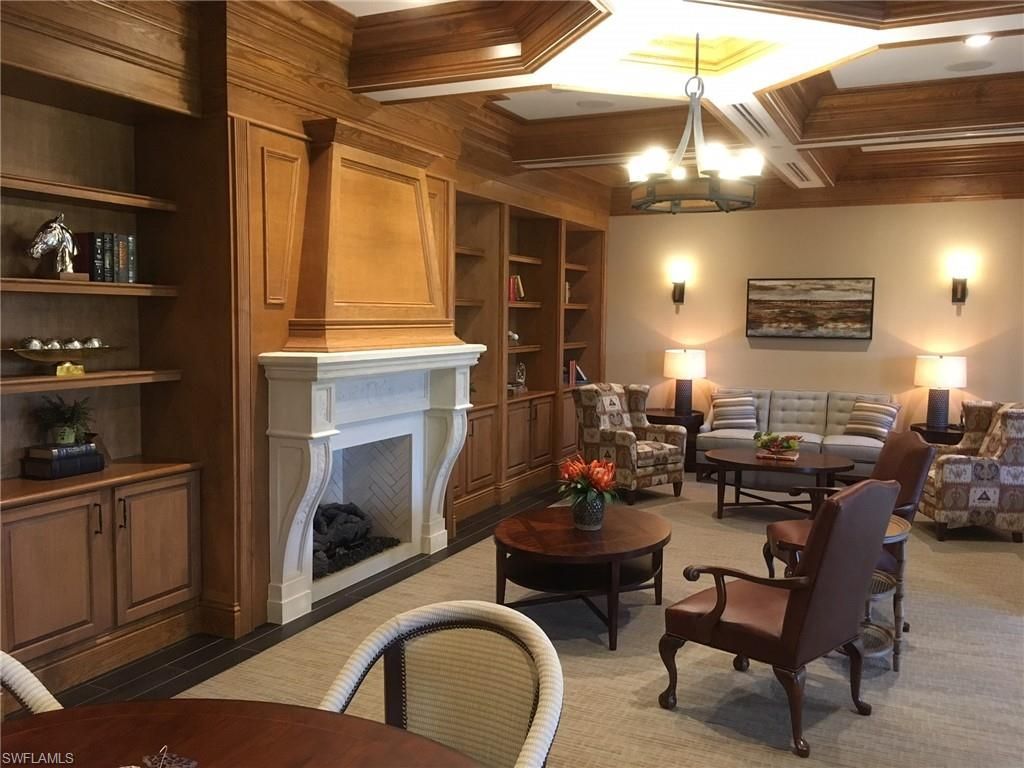 9844 Venezia Cir E, Unit 726, Naples, FL 34113 Photo
